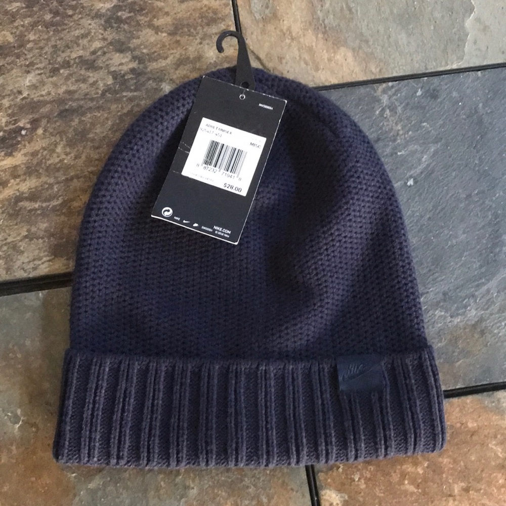 NWT Nike beanie